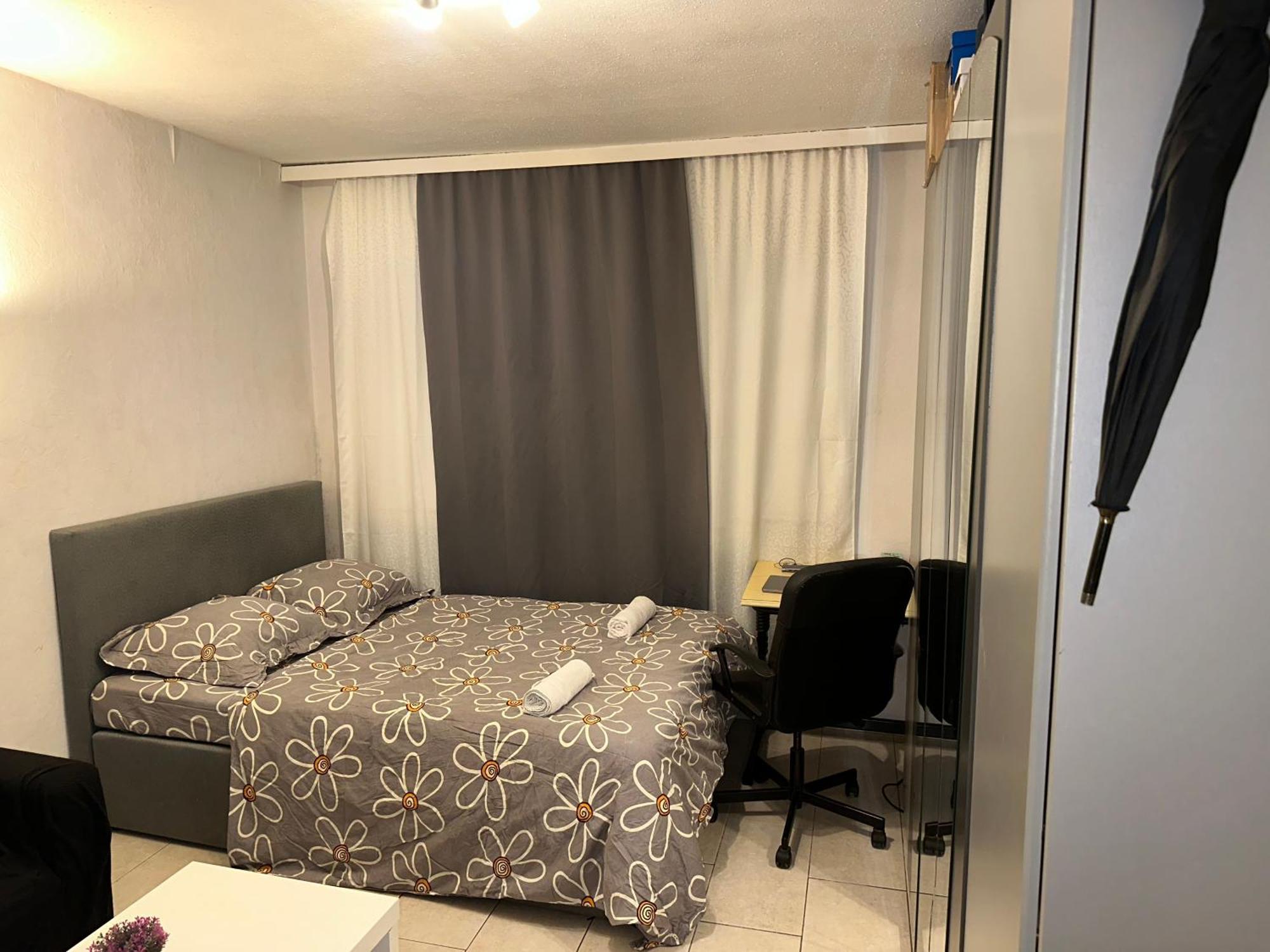 Schoenes Zimmer In Bahnhofsnaehe In Einer Wohnung Mit Grosser Terrasse Gießen 외부 사진